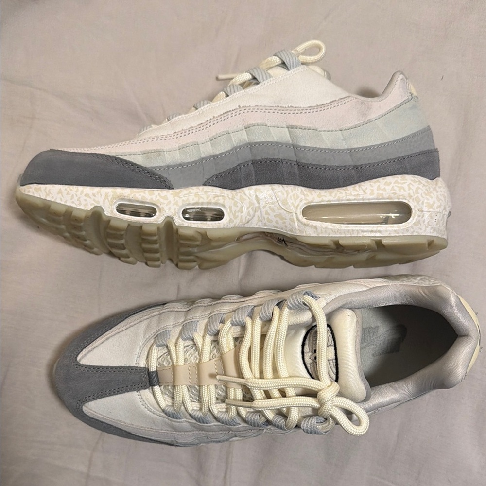 Nike Air Max 95 - Picture 3 of 11